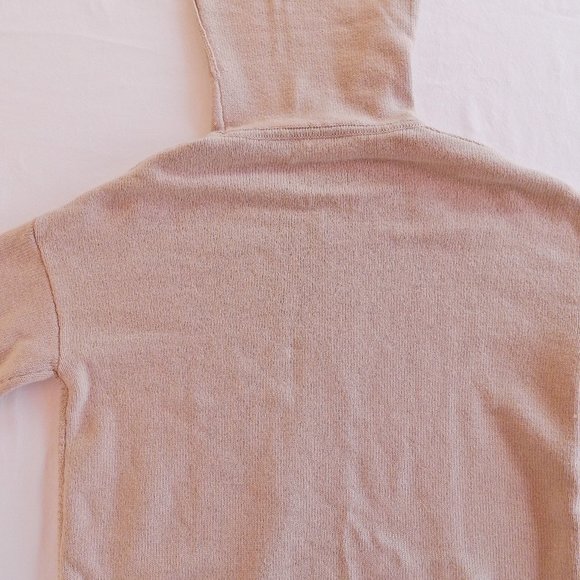 Large turtleneck sweater - Picture 2 of 5